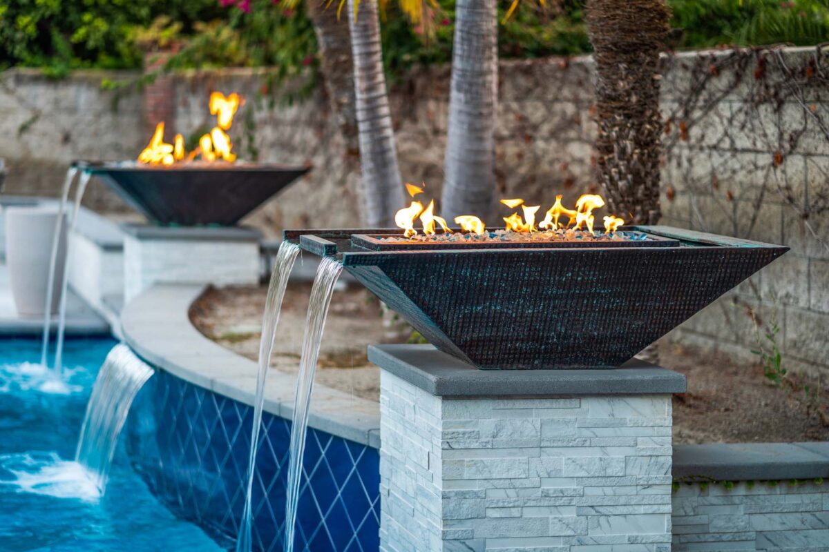 Nile Fire and Water Bowls Poolside - Lifestyle 2
